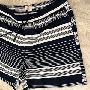 Surfside Supply Mens Volley Short with liner